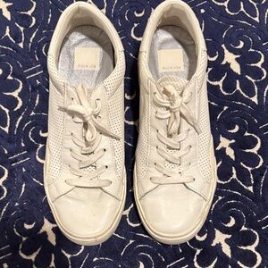 Dolce Vita Women's Cream Sneakers